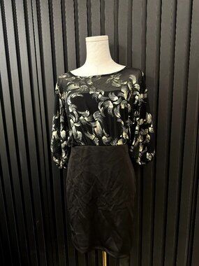 TIC TOC Black Silver Metallic Feather Print Batwing Sleeve Bodycon Mini Dress
